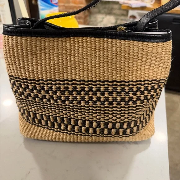 EOC - Chiara Ferretti Woven Handbag - Picture 3 of 11